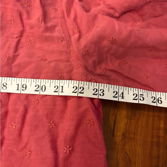 Old navy red oversized embroidered button front blouse long sleeve size large - Picture 12 of 14